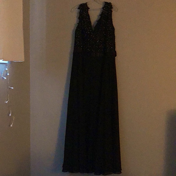 Glow black sparkly dress, dress size 20 - Picture 1 of 7